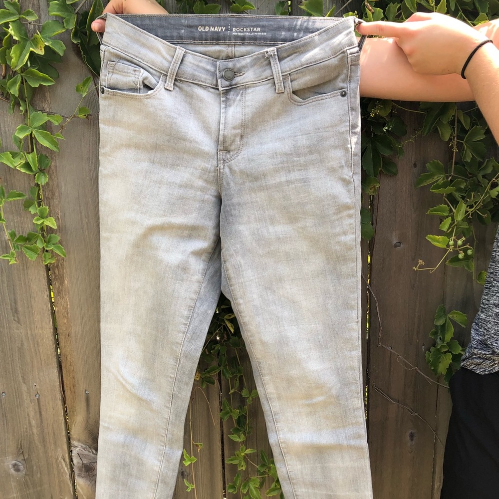 Grey Skinny Jeans - NEW